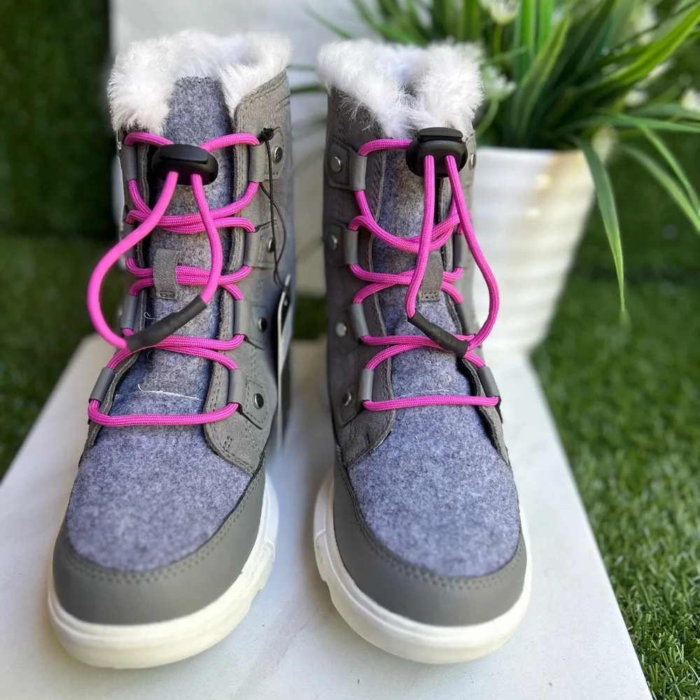 SOREL Explorer II Joan Felt Lace up mid boots Size 3